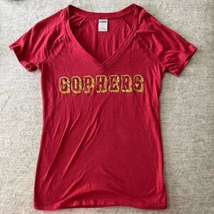Pink by VS, MN Gopher’s short sleeve V-neck, T-shirt, Size M